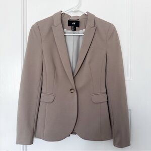 Single-Breasted Taupe Blazer